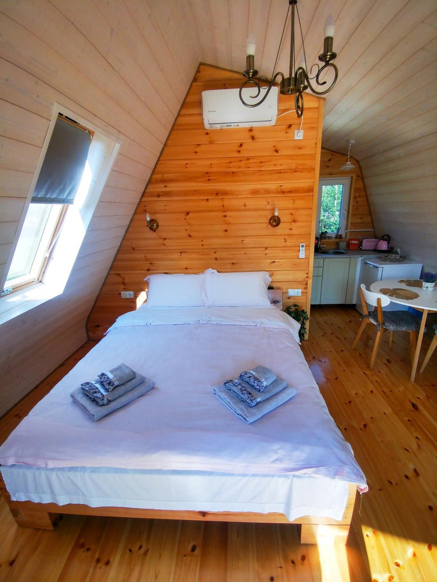 Linistea Muntilor Chalet Porumbacu de Sus Buitenkant foto